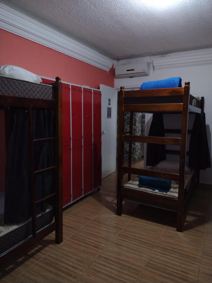 Hostal Decasa Hostel Camboriu Balneário Camboriú