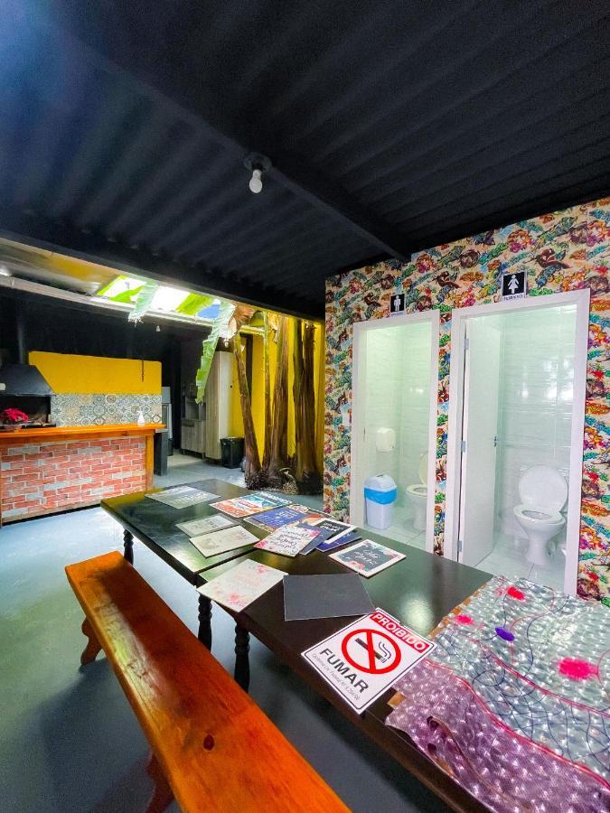 Hostal Decasa Hostel Camboriu