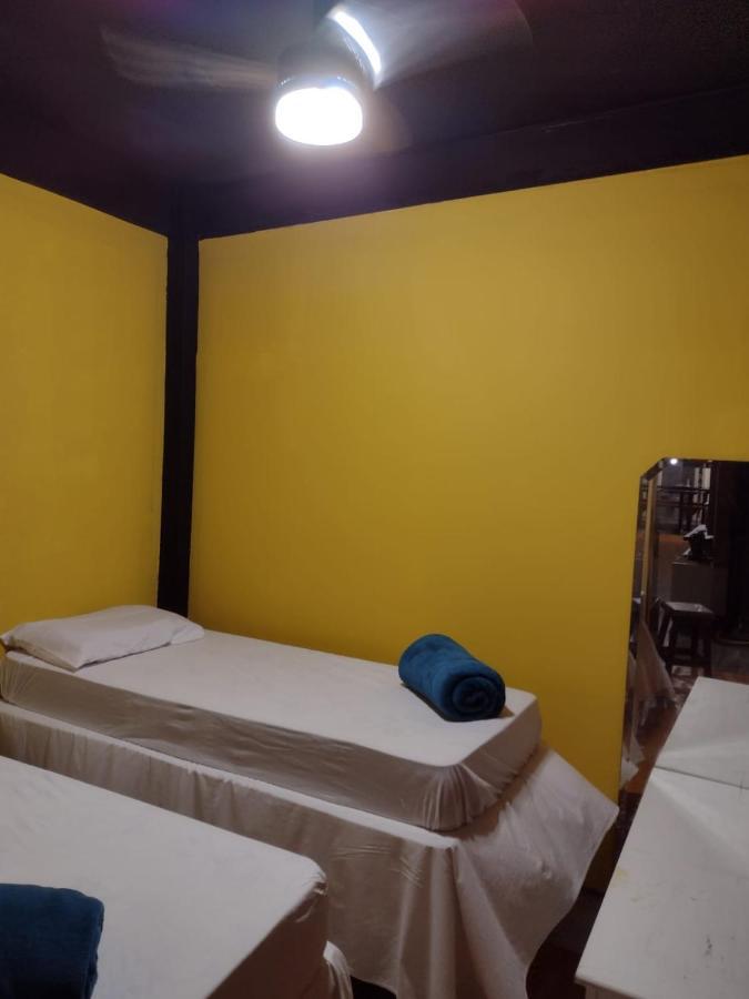 Hostal Decasa Hostel Camboriu Balneário Camboriú
